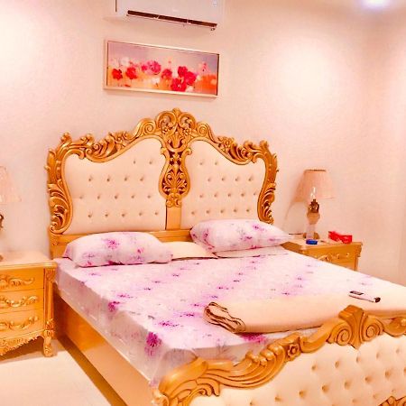 Atrium High Suite 2Bed Family Apartment Near Giga Mall Ισλαμαμπάντ Εξωτερικό φωτογραφία